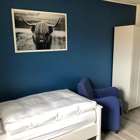 Monteur-zimmer Winter Vandrarhem